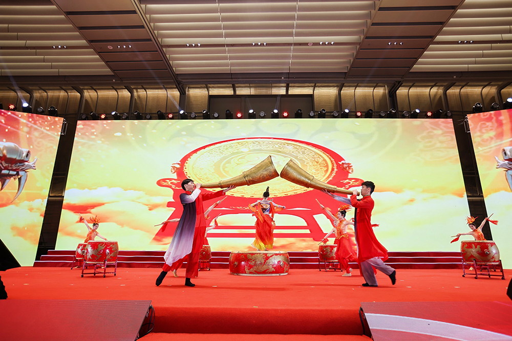 雙精聚智，新程閃耀——精成車業(yè)與精華股份尾牙盛宴圓滿落幕(圖13)