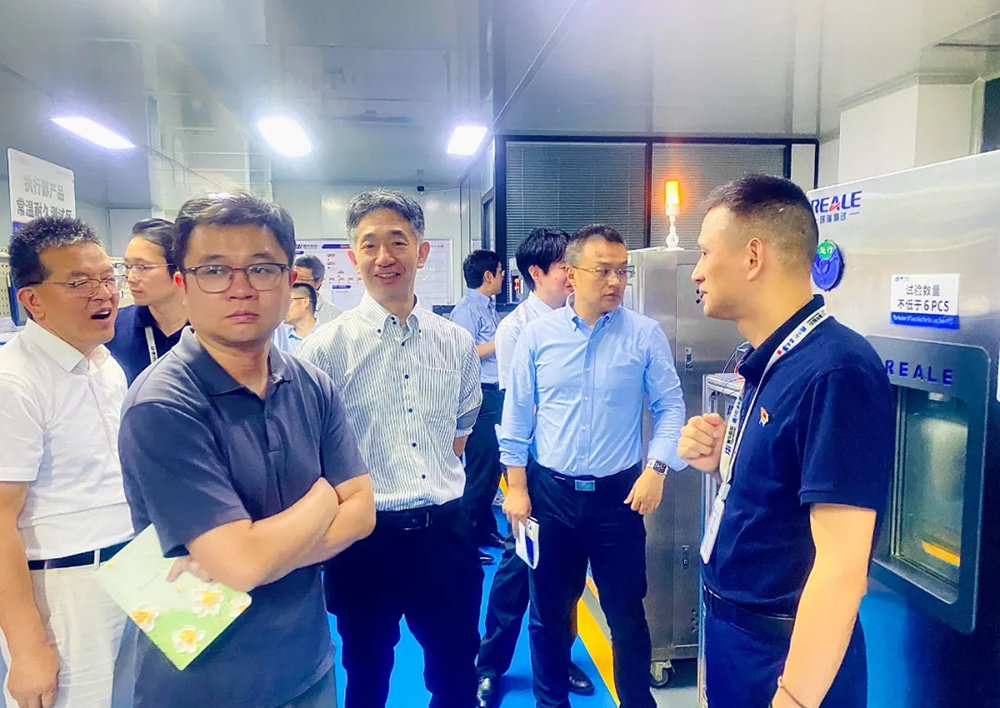 阿爾卑斯無錫研發(fā)中心一行蒞臨我司參觀交流(圖1)